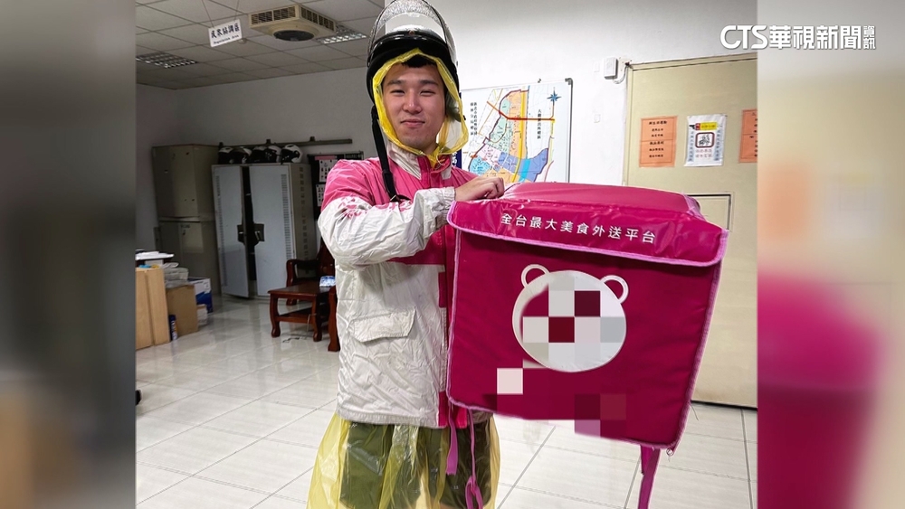 猜猜我是誰！　婦險遭騙32萬　警扮外送員逮車手