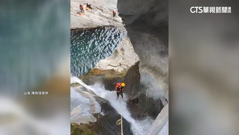 飛龍瀑布舊名「人頭瀑布」　魯凱族禁地爆「禁忌」