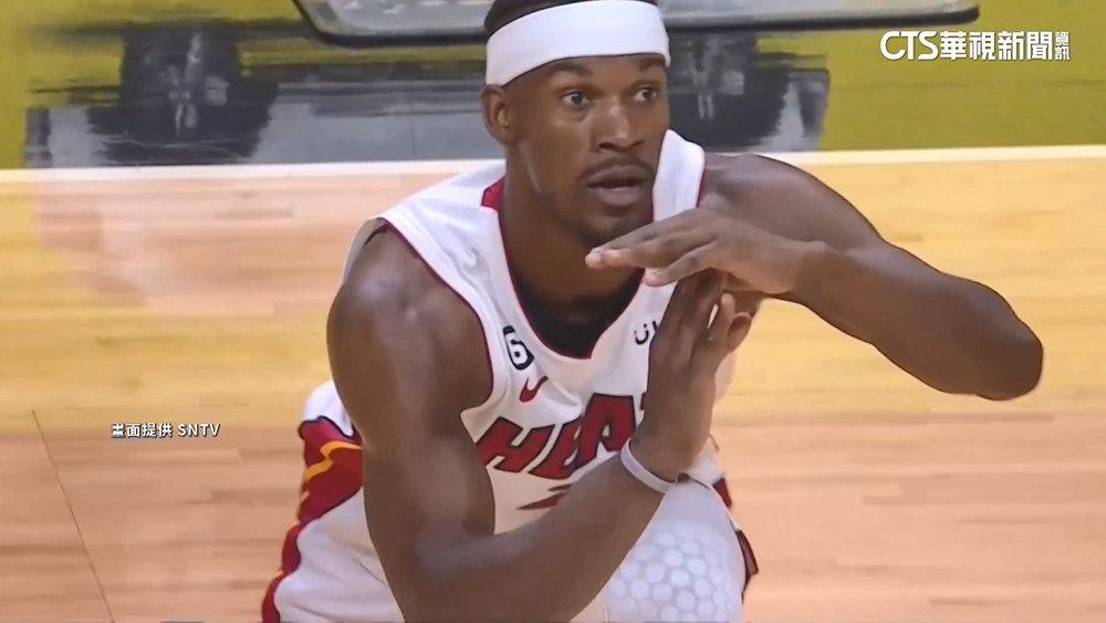 熱火3-0聽牌 Butler「暫停手勢」回嗆綠衫軍