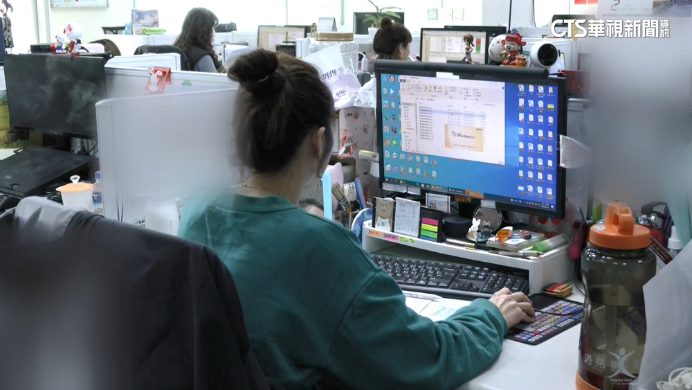 2023年補班魔王年　明年僅「小年夜」彈性放假