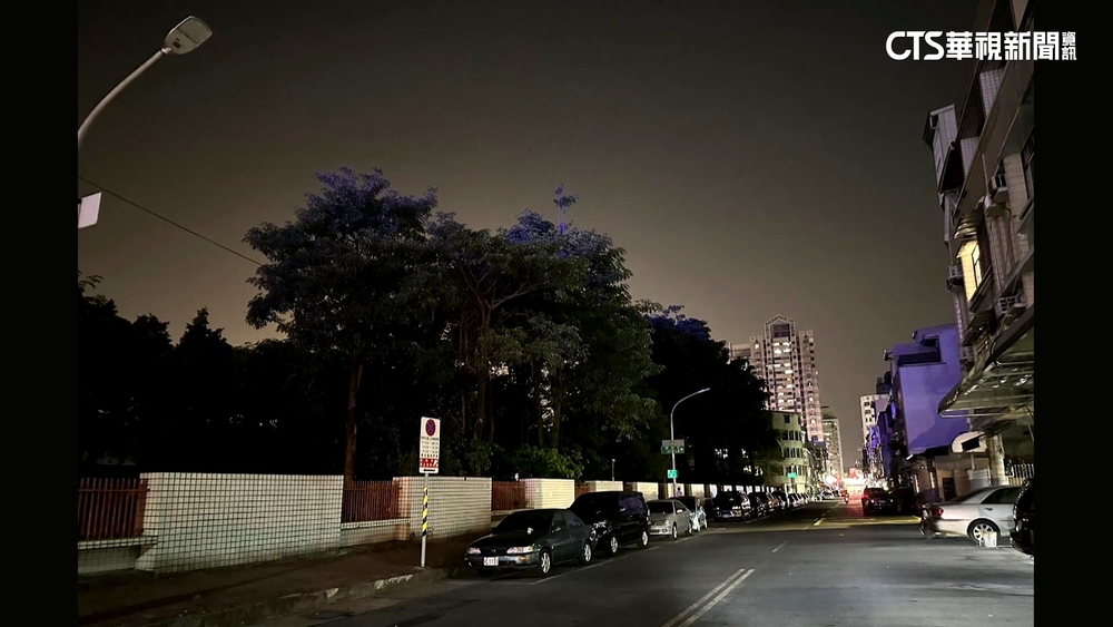 街道一片黑！　高雄鳳山部分路燈故障　台電搶修復電