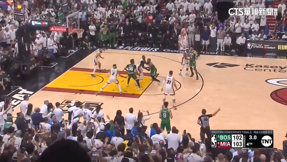 0.1秒絕殺補籃！　D.　White助塞爾提克搶進G7