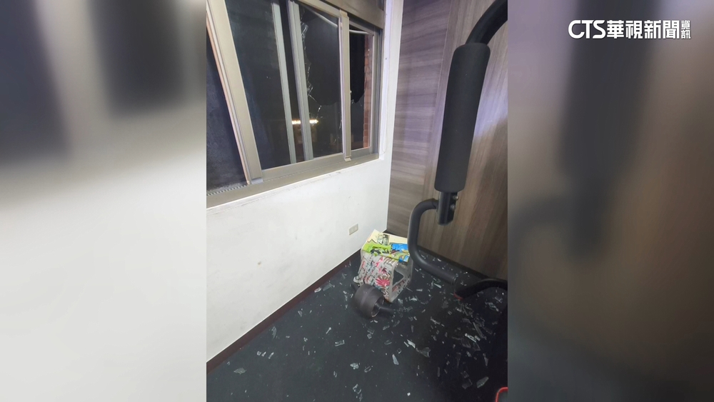 囂張惡煞尋仇砸屋.當街轟6槍　警火速逮捕15嫌