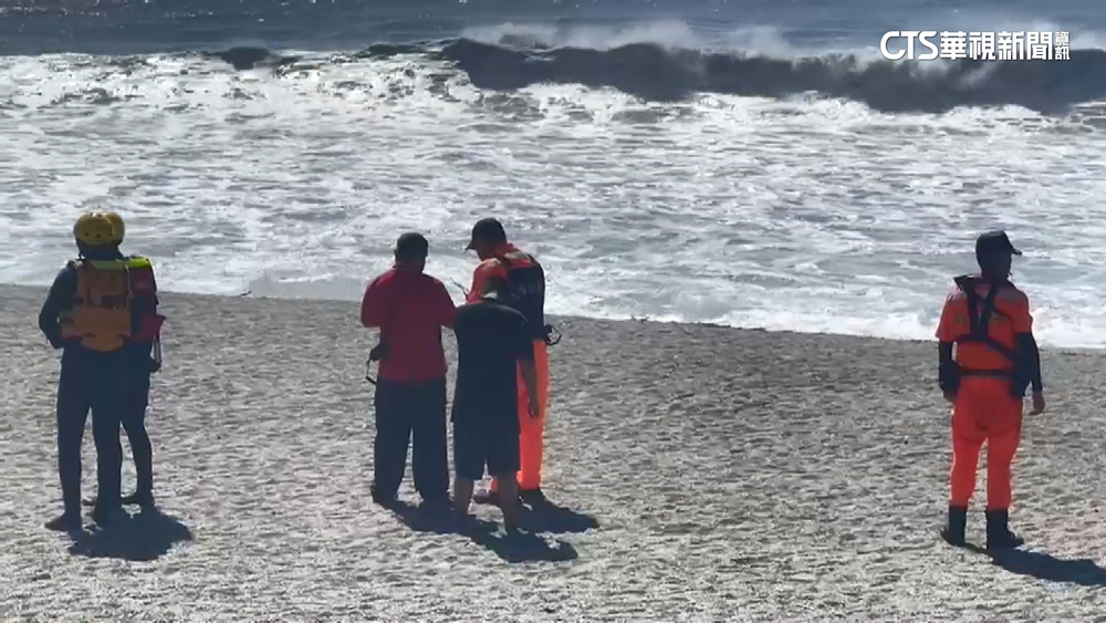 12歲少女情人灣落海逾24小時　嬤焦急等奇蹟