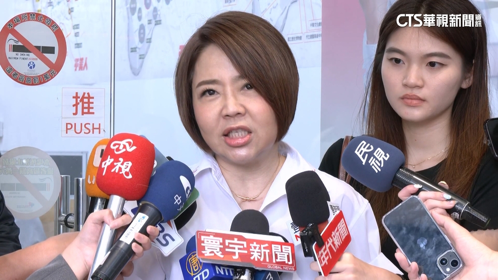 諷民進黨性平案　于美人赴華山草坪「練習大叫」