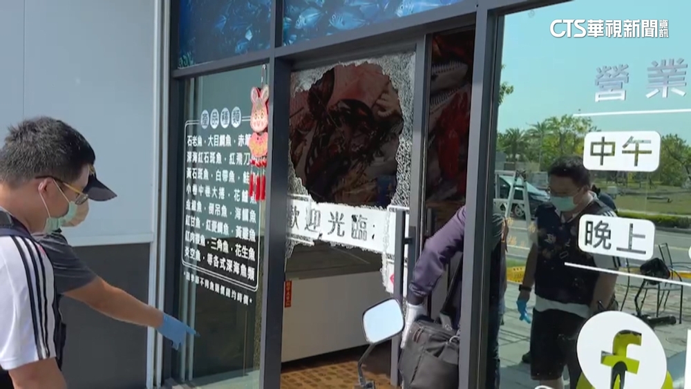 台南傳槍響！　水產直播店遭人持長槍10秒轟20多槍