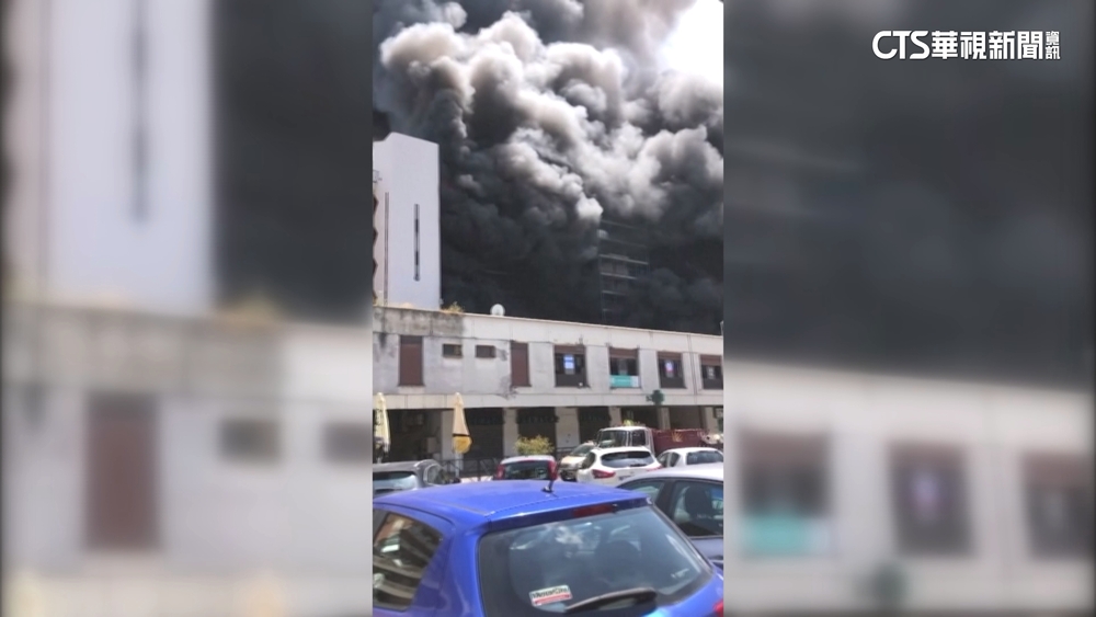 濃煙狂竄！　羅馬7層樓公寓大火　1死15傷