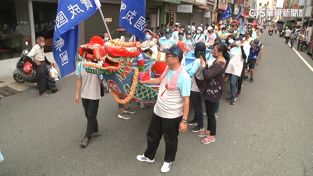 慶端午！　鹿港龍王祭熱鬧踩街　龍舟開光點睛