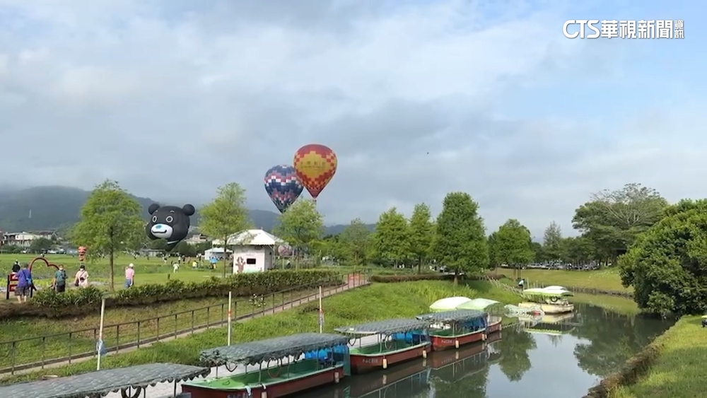 冬山熱氣球嘉年華登場　空中俯瞰百年舊河道