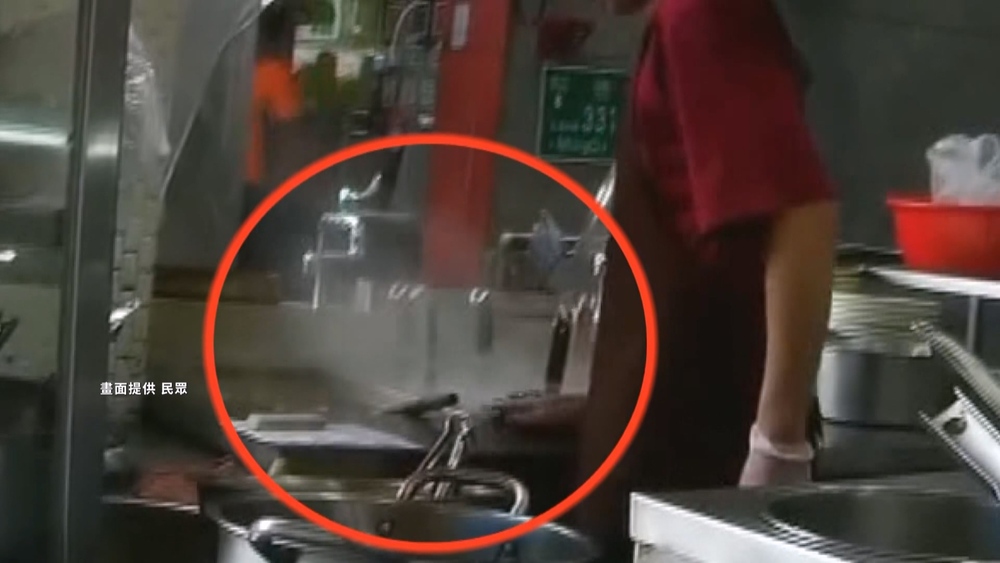 牛肉麵業者認「抹布水煮麵」 負責人道歉：石牌分店暫時歇業