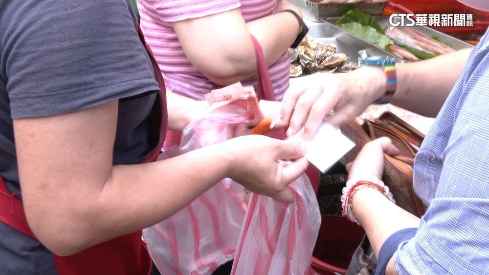 調薪追不上通膨　實質總薪資7年來首負成長