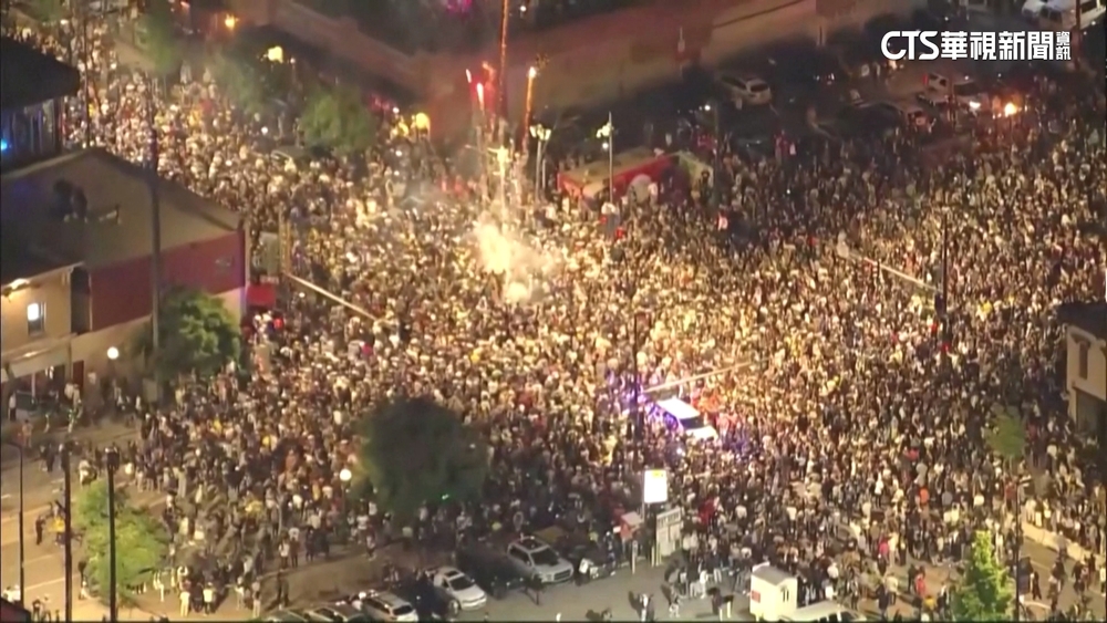 金塊奪NBA總冠軍！　丹佛球迷嗨翻上街慶祝