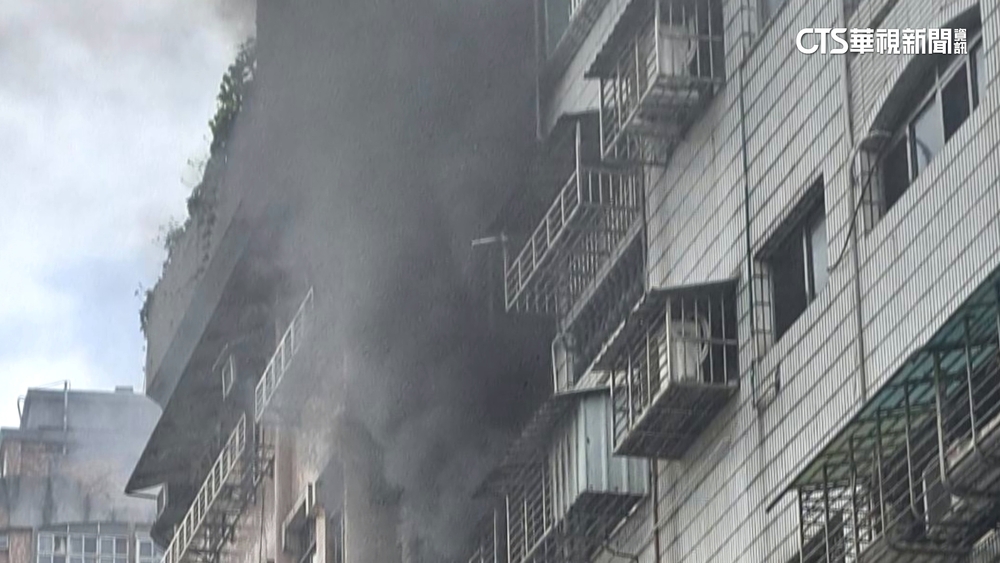 疑「感情糾紛」引爆瓦斯　情侶受傷.房東兒枉死