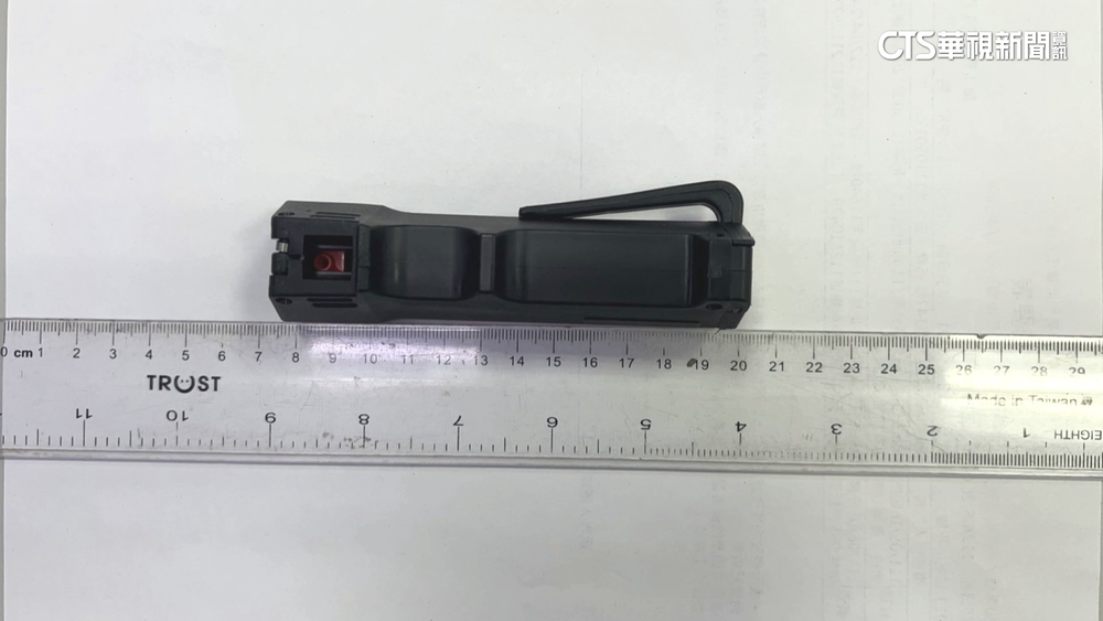 未送餐上樓起口角　顧客噴外送員辣椒水