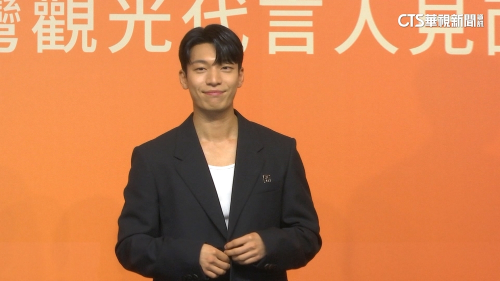「魷魚遊戲」魏嘏雋來台代言觀光　大啖美食挑戰苦茶