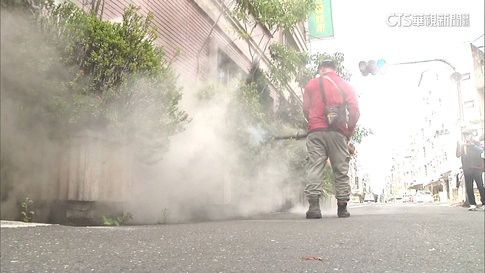 登革熱大爆發！　今起熱區「快篩陽即確診」