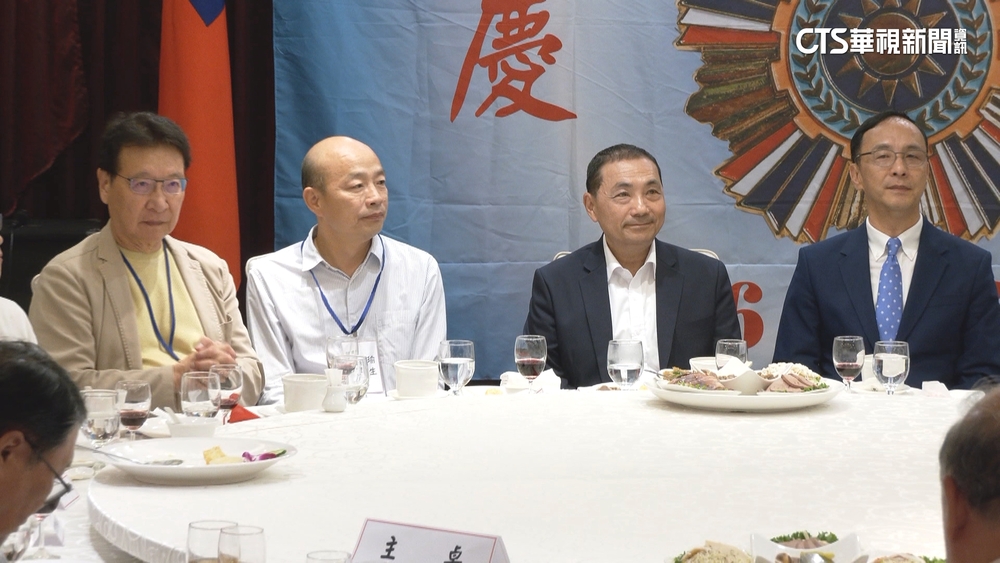 侯韓相鄰「椅子政治學」拉扯N回合　驚見神祕距離