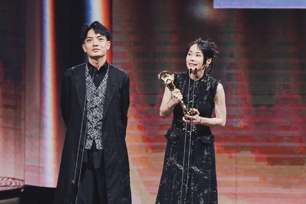 鄭宜農得獎致詞未用台語遭批評　施景耀、聶永真發文力挺