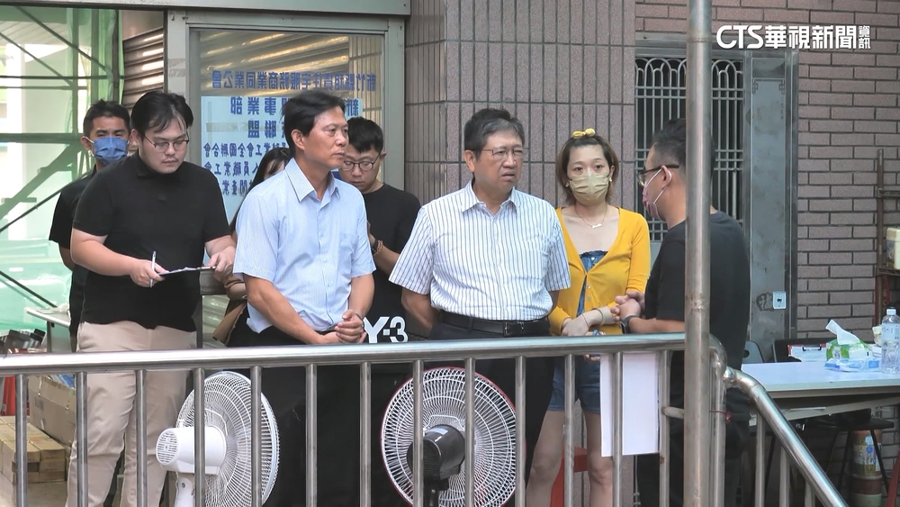 氣爆受災戶返家　A.B棟施工進度不一爆爭執