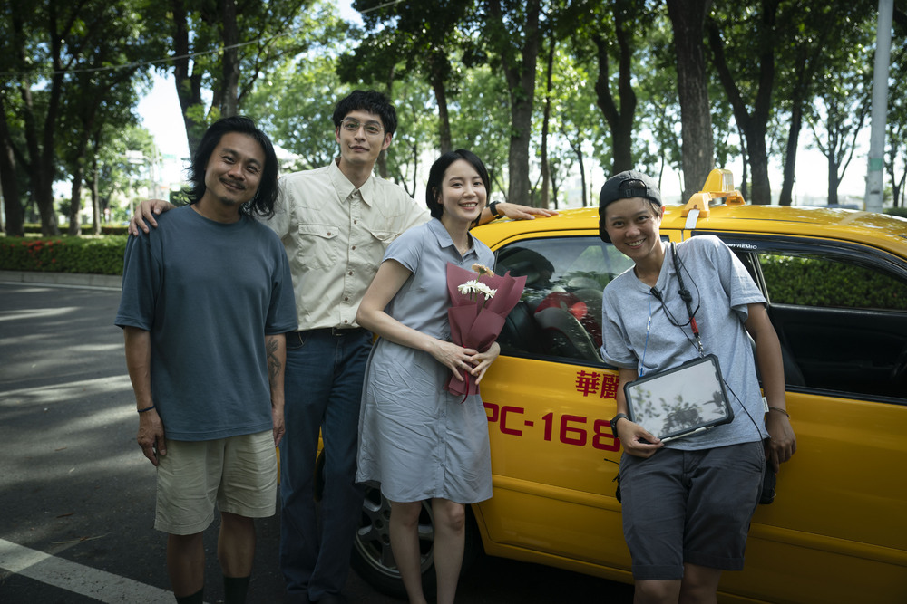 《華麗計程車行》 殺青 眾演員不捨相聚時光