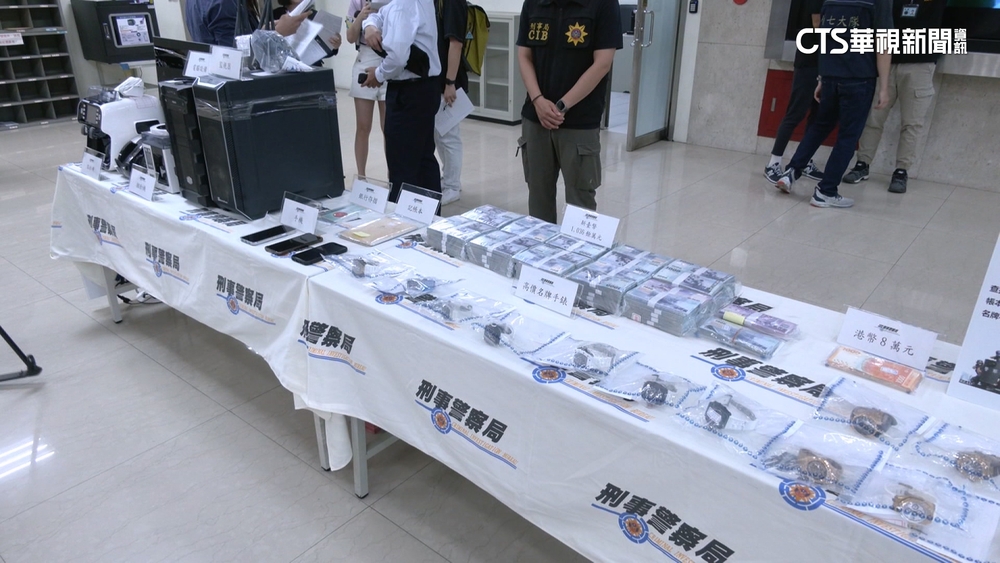 警破物流掩護地下匯兌　一年金流5億逮人扣名錶