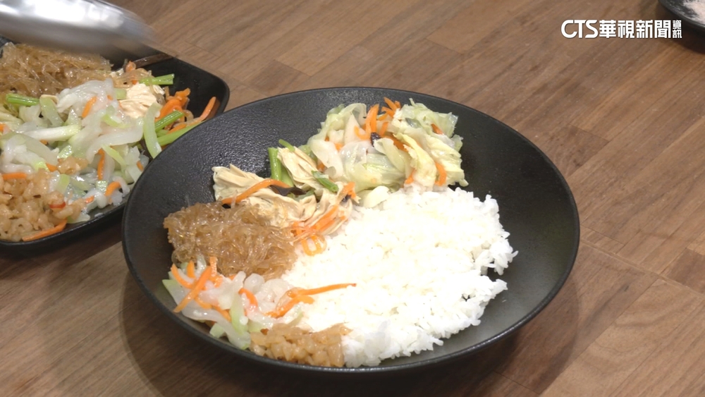 夏季便當新滋味！　清爽塔塔醬魚排味覺饗宴