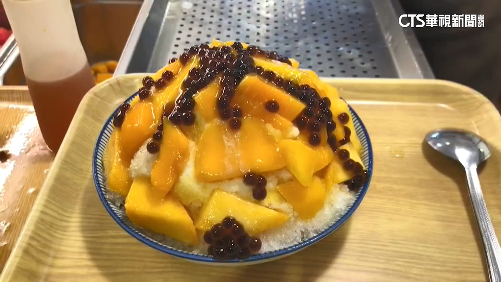 懷孕不能吃冰？孕婦吃冰遇中毒遭網友酸 婦產名醫嗆：三姑六婆快解散