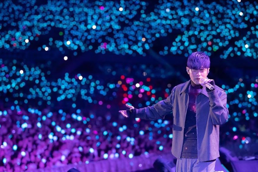 周杰倫演唱會520萬人搶13萬張票　黃牛票「連坐要價64萬」