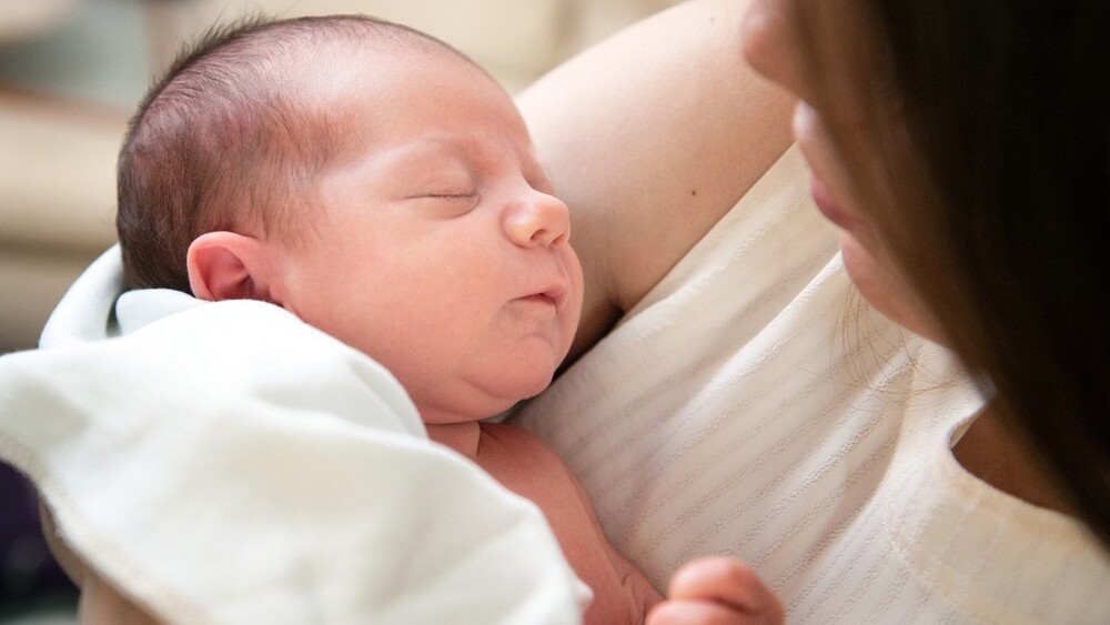 會後悔生小孩嗎？　他嘆：像被判了「20年有期徒刑」