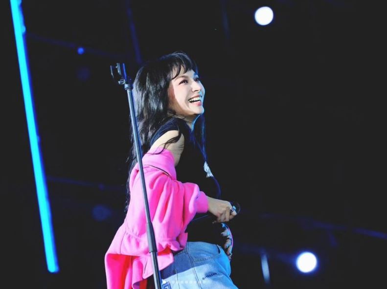 Faye詹雯婷驚傳重摔急送醫！經紀公司證實演藝工作全喊卡