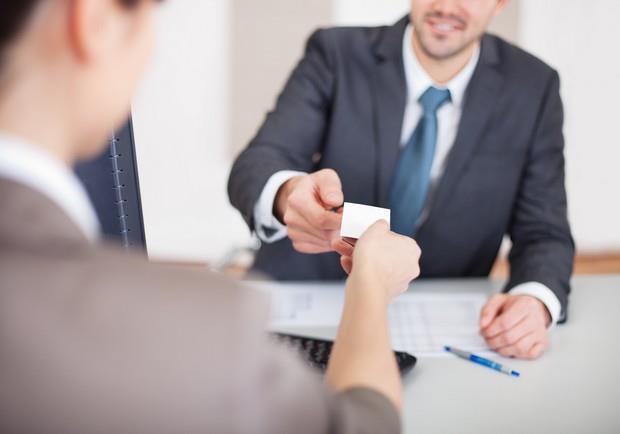 沒經驗去面試遭面試官擺臭臉 她無奈喊：這社會不友善