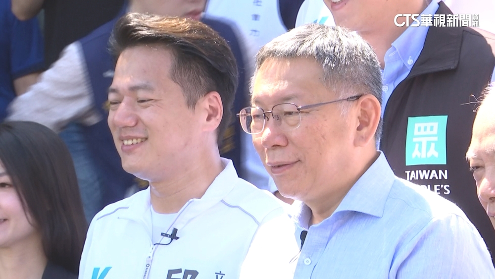 防倒戈？　柯赴新北拜廟　里長「被突襲」要開會