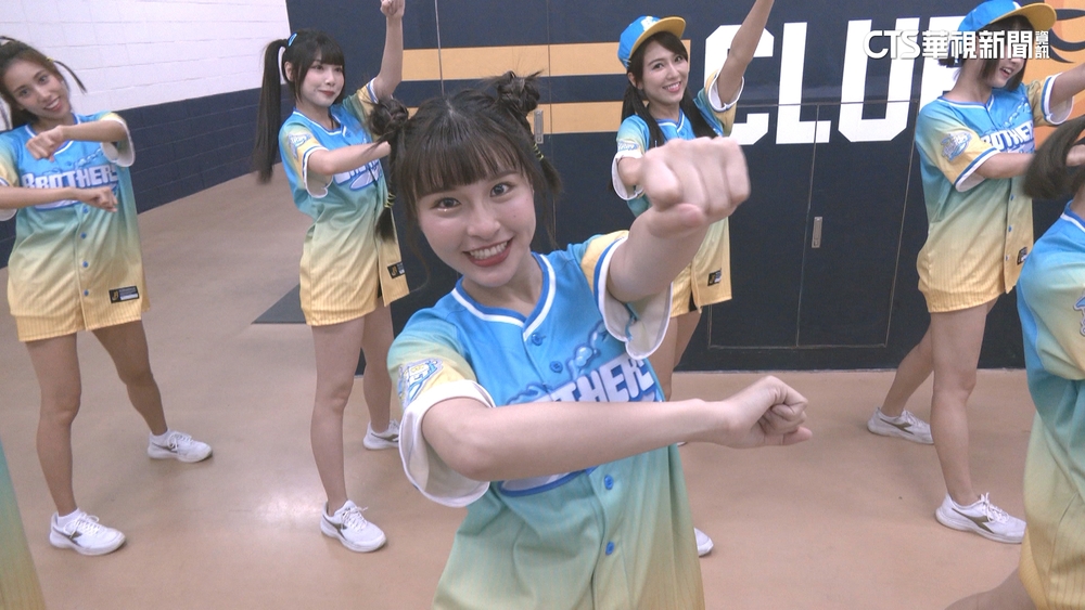 「炸裂」紅到日本！　中信兄弟啦啦隊全員將登日表演