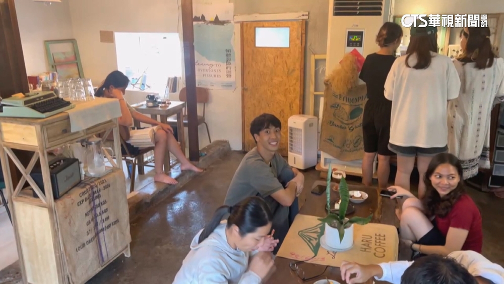 蘭嶼6米浪高！　遊客躲颱　民宿業者：剩不到一成