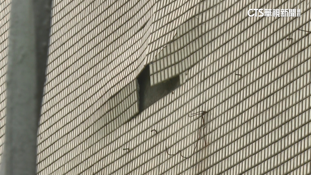 住不安心！磁磚掉.鋼筋露.髒亂　住戶控管委會擺爛