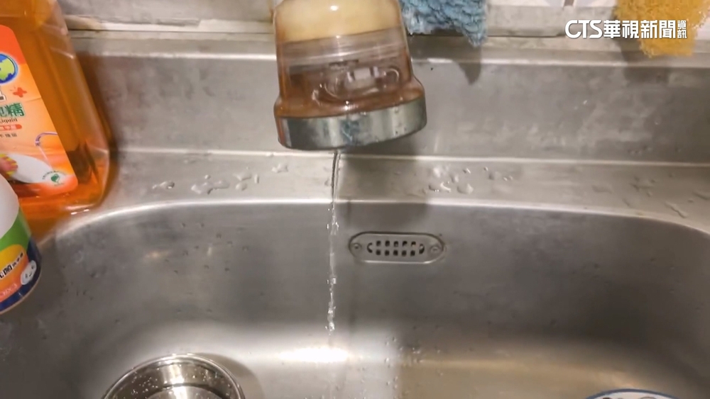 澎湖水龍頭打開沒水　大批民眾排隊買水