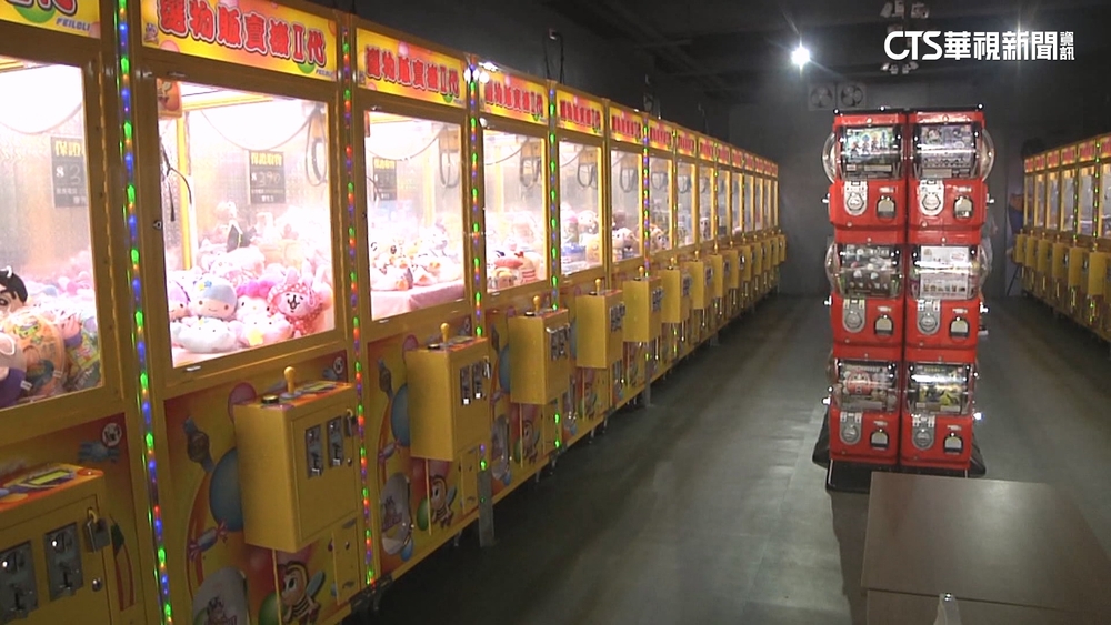 新北娃娃機店「宵禁」9月上路　挨批無配套