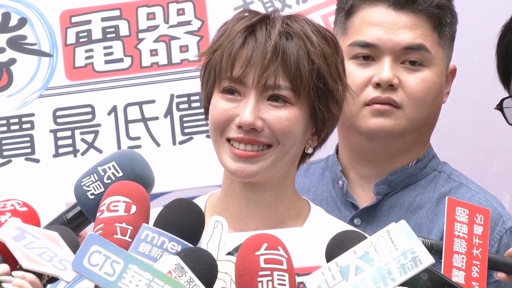 遭黑人改告刑事後首露面　大牙落淚曝心情：我會加油