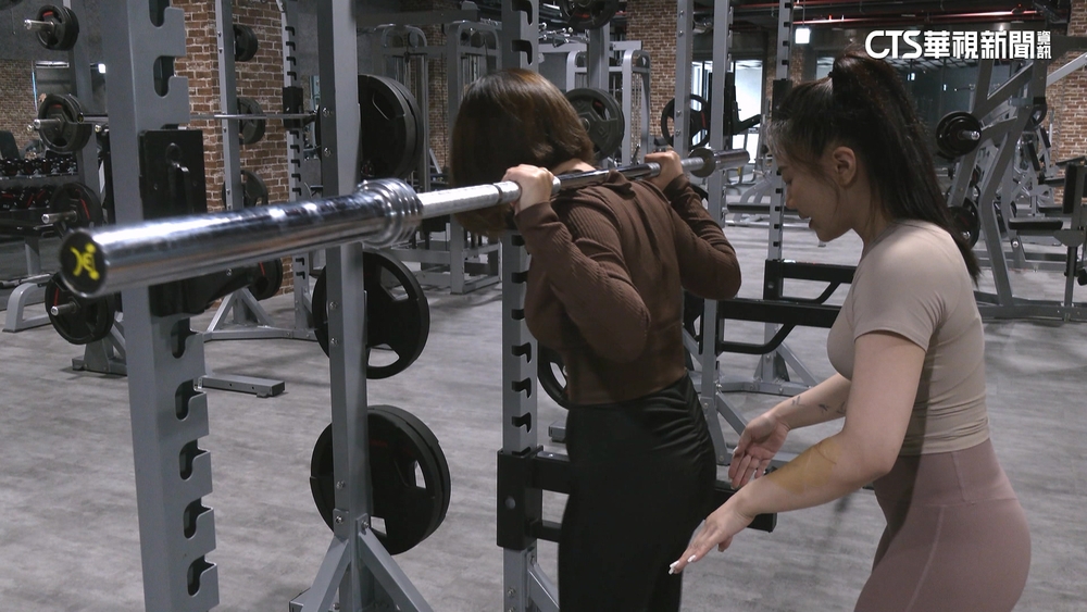 等車不無聊　豐原轉運站引進不綁約健身房