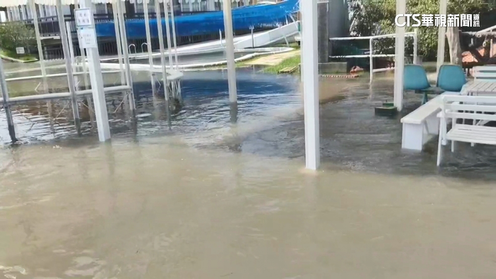 沙洲又被沖破 北門雙春遊憩區休園6天