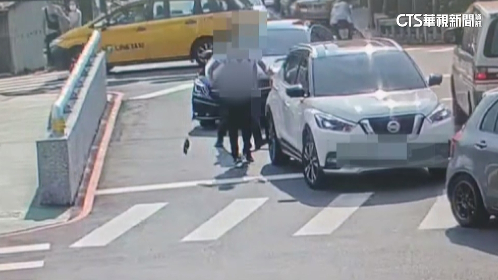 疑不滿被超車　北市男拿「鎮暴槍」示威遭逮送辦