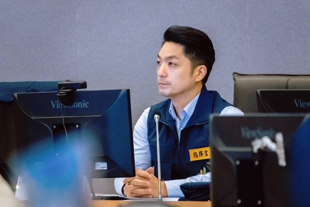 蔣萬安收到大兒子手寫父親節卡片 坦言：不是100分的爸爸