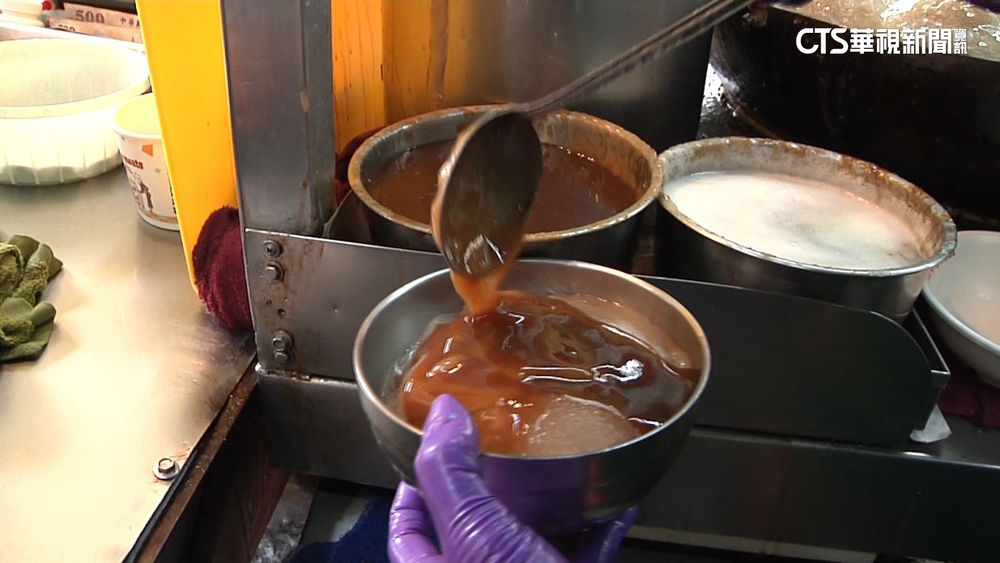 吃肉圓該加什麼醬? 北中南各有擁護者引熱議