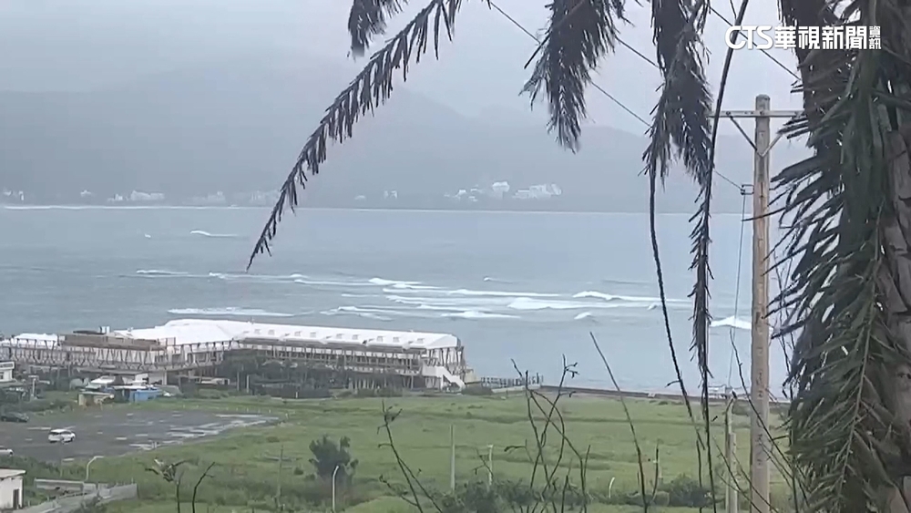 恆春午後雨　後壁湖餵魚區女遊客遭雷擊
