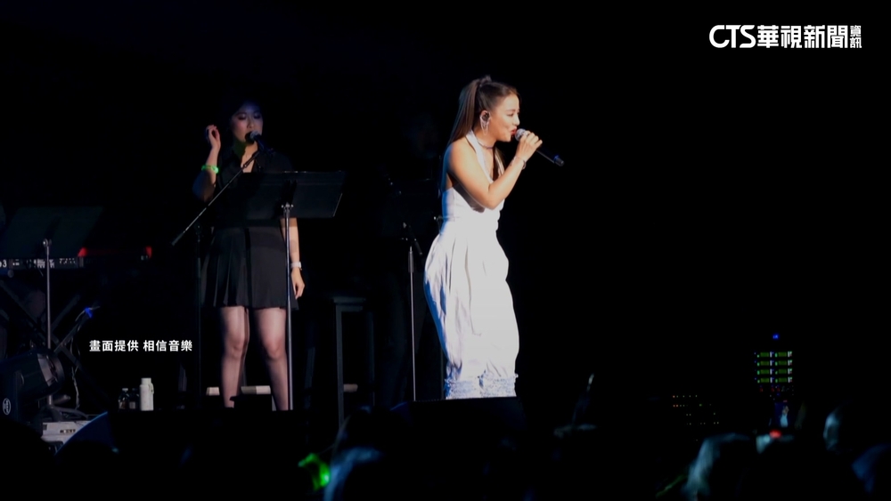 丁噹美國開唱　粉絲太熱情驚動賭城警方