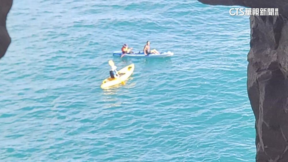 疑體力不支！　3人象鼻岩玩SUP回不了岸　海巡救援