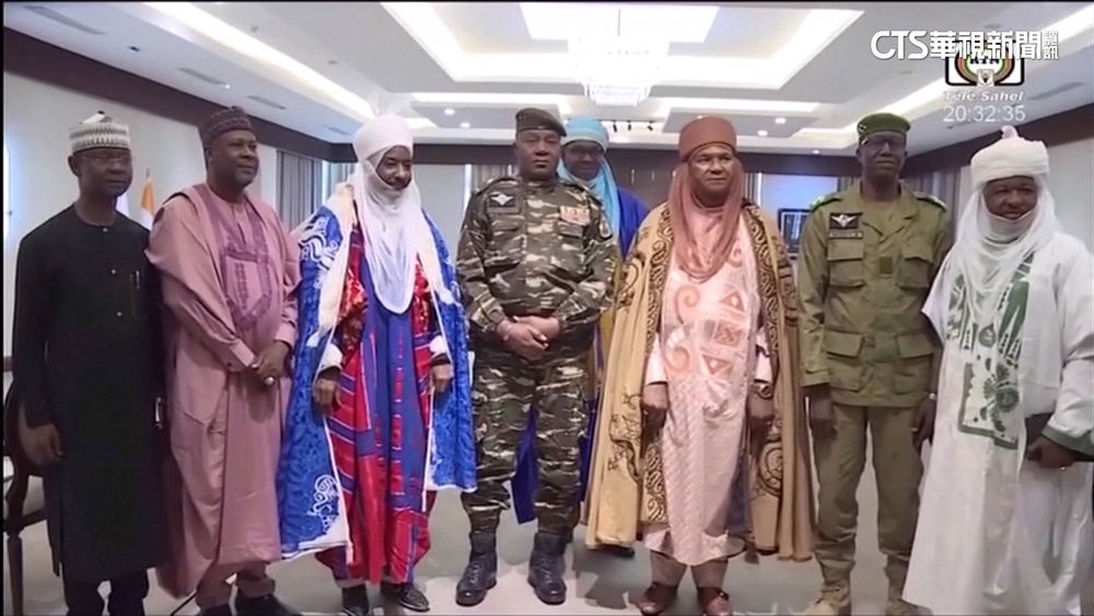 尼日軍政府揚言起訴總統　聯合國.華府皆抨擊