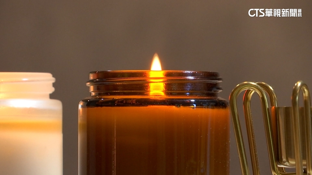 副業品牌遭控蠟燭瓶燒爆　孟耿如致歉調整