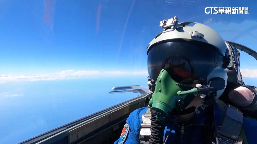 神祕「雄昇飛彈」首曝光？　九鵬基地凌晨試射