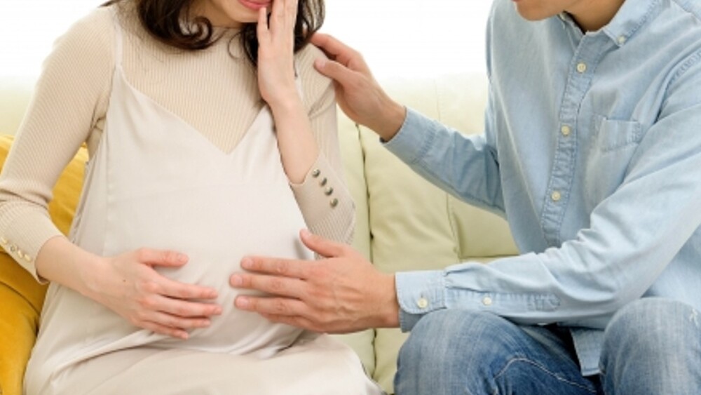 哥嫂月薪相加「不到10萬」卻生3孩　弟批：誰給的勇氣？